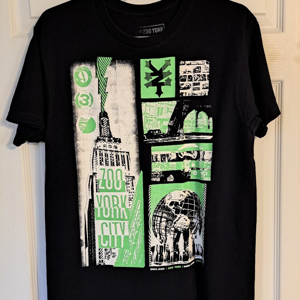 Zoo York Men's T-Shirt